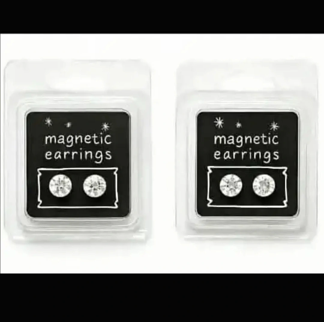 Magnetic earring